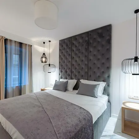 Royal Luxury 4*