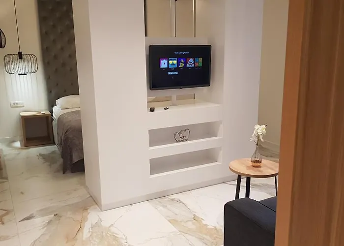 Royal Luxury ゲストハウス