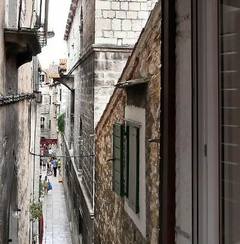 Royal Luxury Σπλιτ